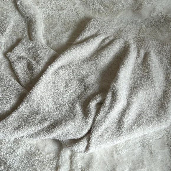 Fuzzy Teddy White Pajama Pants - Picture 5 of 5